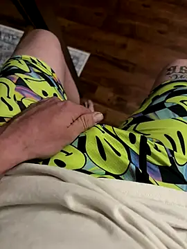 Snapshot of Skaterboy678 chatting on November 2025 05:38:01 AM Skaterboy678 online show from November 2025 05:38:01 AM