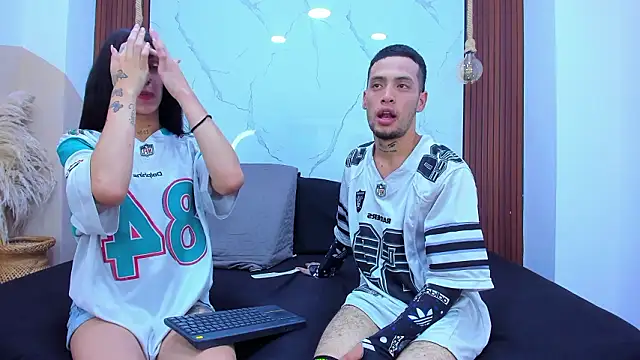 Loversinfire2 online show from March 2026 01:55:01 AM