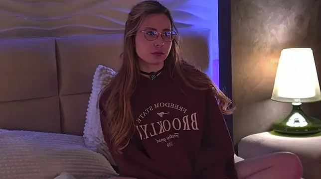 -SaraBlack- online show from March 2026 04:18:02 AM