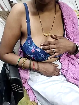 Snapshot of sexysushma1992 chatting on November 2025 11:12:02 AM sexysushma1992 online show from November 2025 11:12:02 AM