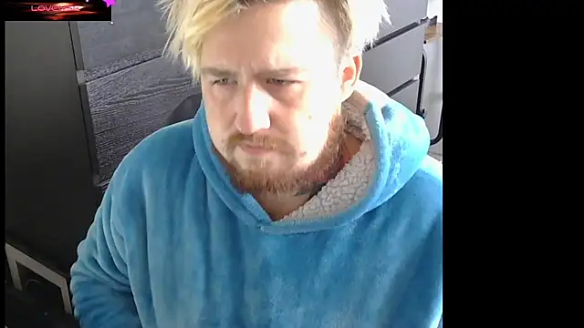 Snapshot of ThatAltGuy chatting on November 2025 09:36:01 AM ThatAltGuy online show from November 2025 09:36:01 AM