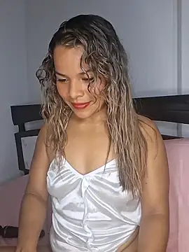 Snapshot of pamela_Tiny chatting on February 2026 02:31:02 AM pamela Tiny online show from February 2026 02:31:02 AM