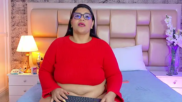 SelennaCooper online show from April 2026 11:51:02 AM