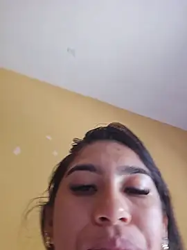skinnyrox online show from July 2026 06:02:02 PM