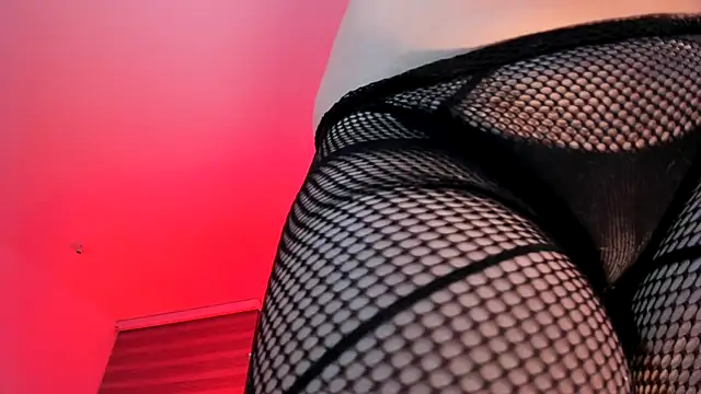 Snapshot of -Kennya chatting on December 2025 11:46:02 PM -Kennya online show from December 2025 11:46:02 PM