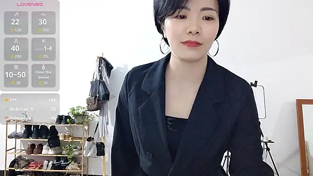 adele8731 online show from November 2025 02:40:02 PM