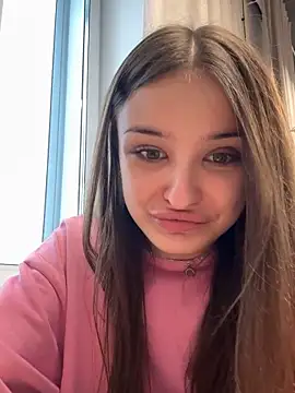 Snapshot of ErikaMuse chatting on November 2025 04:23:02 AM ErikaMuse online show from November 2025 04:23:02 AM