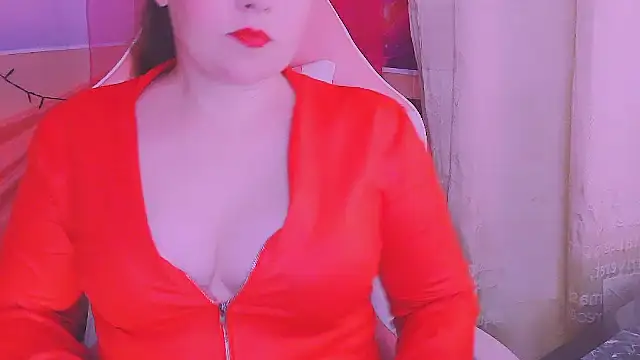 BESTLOLA online show from May 2026 10:36:01 AM