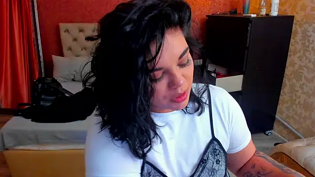 SpicyCarlaXX online show from June 2026 08:26:01 PM