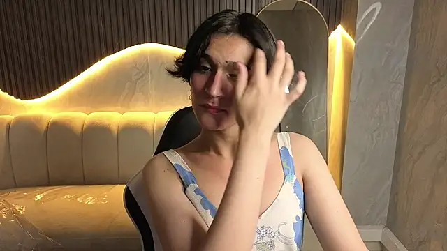 Snapshot of zoe_tp chatting on December 2025 12:47:02 PM zoe tp online show from December 2025 12:47:02 PM