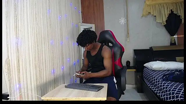 Snapshot of negga_cum chatting on February 2026 02:00:02 PM negga cum online show from February 2026 02:00:02 PM