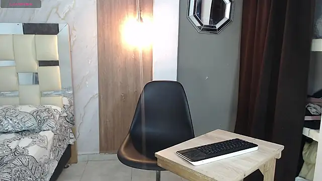 Snapshot of negga_cum chatting on February 2026 10:37:02 AM negga cum online show from February 2026 10:37:02 AM