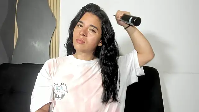 Angel-umbra online show from December 2025 10:17:02 PM