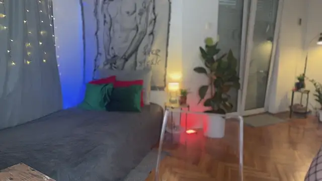 Snapshot of inked_witch chatting on December 2025 01:18:01 PM inked witch online show from December 2025 01:18:01 PM