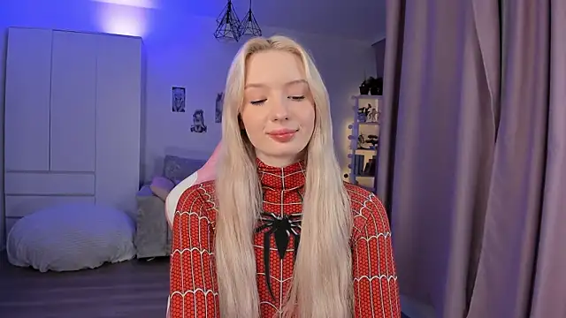 Tiffany Paw online show from February 2026 03:21:01 AM