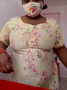 CUTE-LOVE-SWEETS online show from April 2026 03:48:01 AM