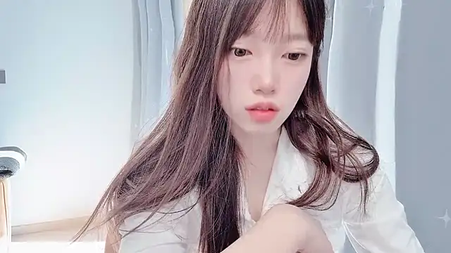 Snapshot of yuyayayu chatting on December 2025 02:39:01 AM yuyayayu online show from December 2025 02:39:01 AM