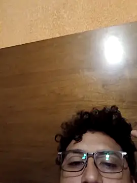 Snapshot of Chiquitopapa6920 chatting on November 2025 05:57:02 AM Chiquitopapa6920 online show from November 2025 05:57:02 AM