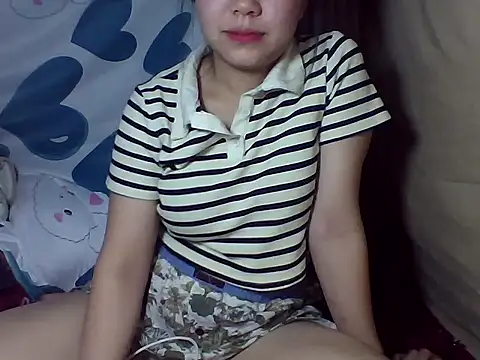 Xiu-L online show from February 2026 04:25:02 PM