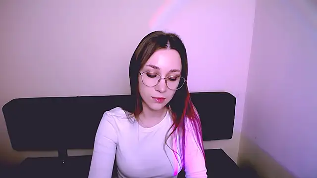 MillaTems  online show from November 2025 08:36:02 AM