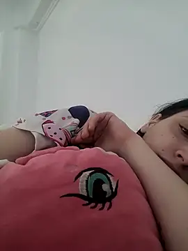 Snapshot of bettyButterfly chatting on February 2026 02:59:01 PM bettyButterfly online show from February 2026 02:59:01 PM