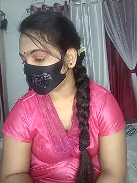 Snapshot of Ms_Neha_Quyen_25 chatting on December 2025 07:44:01 PM Ms Neha Quyen 25 online show from December 2025 07:44:01 PM