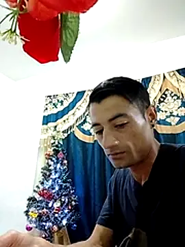 Snapshot of noah77_ chatting on November 2025 03:15:02 PM noah77 online show from November 2025 03:15:02 PM