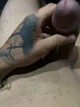 Martins2444 online show from January 2026 10:46:02 PM