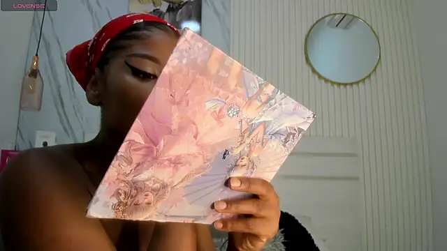 Afro Luna online show from April 2026 10:52:02 AM