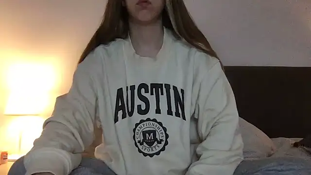 Snapshot of Martimartinaxx chatting on March 2026 04:46:01 PM Martimartinaxx online show from March 2026 04:46:01 PM