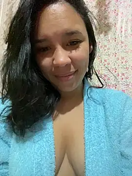 Esmerald 1111 online show from November 2025 11:11:01 AM