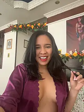 Esmerald 1111 online show from June 2026 02:23:02 PM