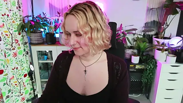 xzoeyryanx online show from February 2026 07:15:02 PM