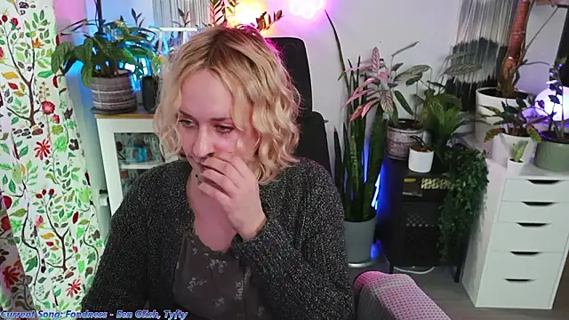 xzoeyryanx online show from February 2026 07:22:01 PM