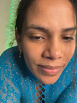 ArielleMillerr- online show from April 2026 05:13:02 PM