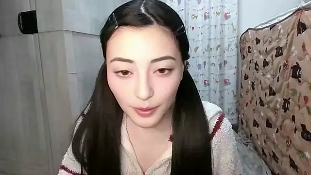 Snapshot of kaede_2112 chatting on March 2026 01:28:01 PM kaede 2112 online show from March 2026 01:28:01 PM