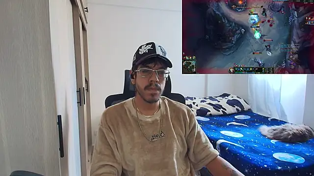 Snapshot of naitt_ chatting on November 2025 06:09:02 PM naitt online show from November 2025 06:09:02 PM