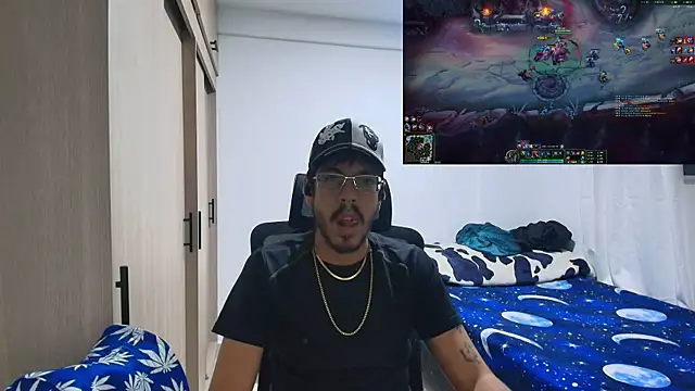 Snapshot of naitt_ chatting on November 2025 06:39:03 AM naitt online show from November 2025 06:39:03 AM