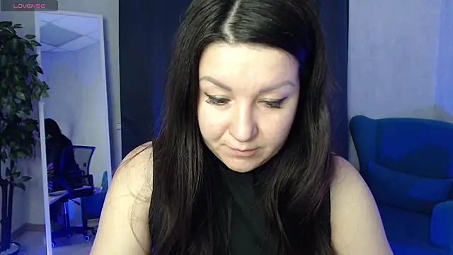 Snapshot of still__her chatting on December 2025 01:24:01 AM still her online show from December 2025 01:24:01 AM