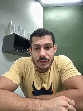 Snapshot of DARG_17 chatting on December 2025 01:59:02 AM DARG 17 online show from December 2025 01:59:02 AM