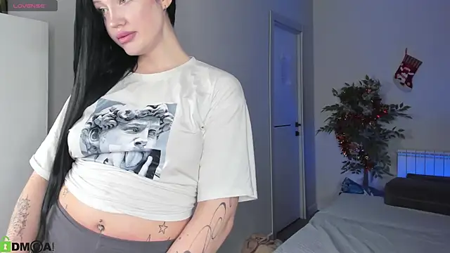 Eva lovevy online show from January 2026 08:30:01 AM