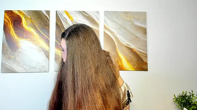 Snapshot of LiraRevery chatting on November 2025 03:28:02 AM LiraRevery online show from November 2025 03:28:02 AM