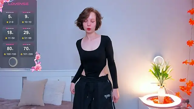 Snapshot of UmbraVelour chatting on December 2025 03:28:02 PM UmbraVelour online show from December 2025 03:28:02 PM