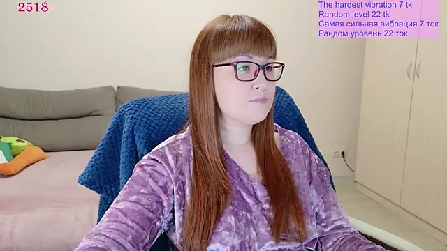 Snapshot of Foxy-lady chatting on May 2026 06:47:01 PM Foxy-lady online show from May 2026 06:47:01 PM