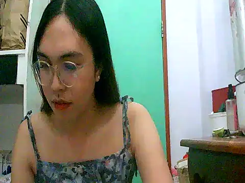 Snapshot of hottest_solel chatting on December 2025 07:19:02 PM hottest solel online show from December 2025 07:19:02 PM