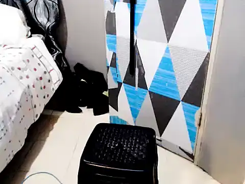 Savannah Cock online show from November 2025 01:15:01 AM