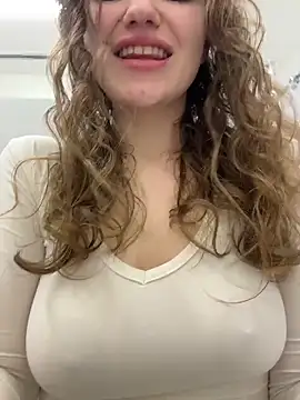 RussianWoman online show from May 2026 12:30:01 AM