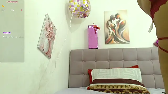 Snapshot of kloe_wish chatting on December 2025 01:27:01 PM kloe wish online show from December 2025 01:27:01 PM