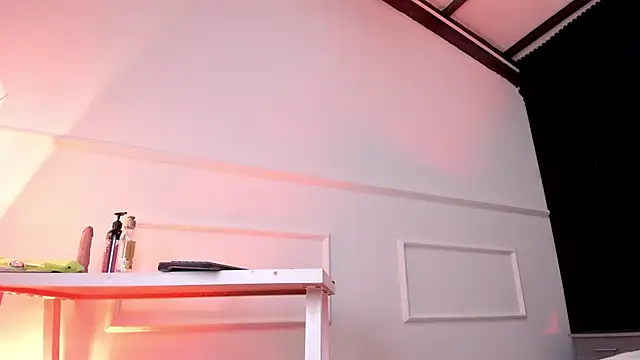 Sienarosewood online show from February 2026 03:44:02 AM