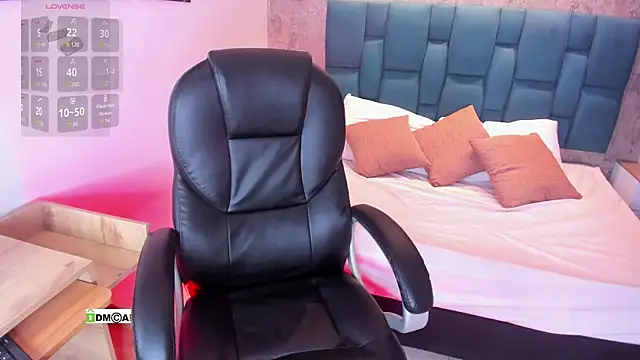 Snapshot of Gabyjackson1 chatting on December 2025 12:32:01 PM Gabyjackson1 online show from December 2025 12:32:01 PM